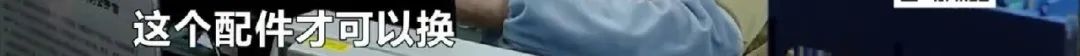 DƬ